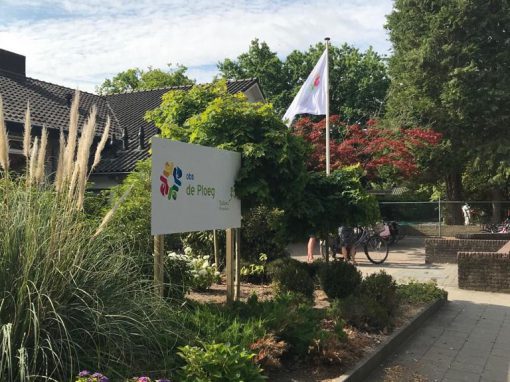 Logo de Ploeg: met z’n allen zijn we één Logo de Ploeg: met z’n allen zijn we één